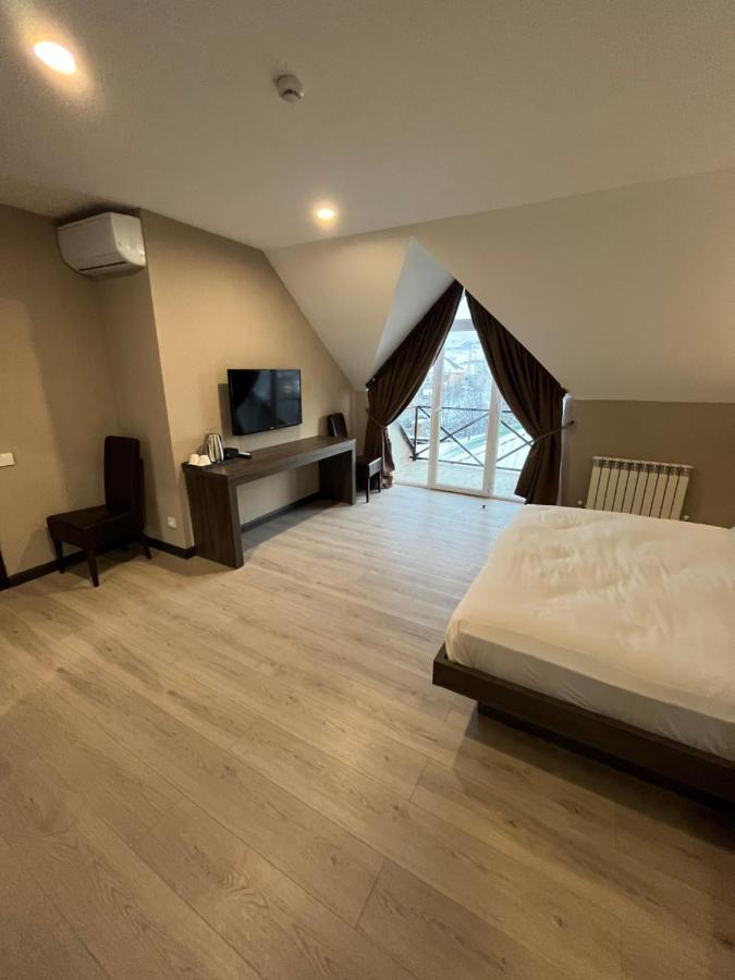 Resident Hotel Kaskelen Dış mekan fotoğraf