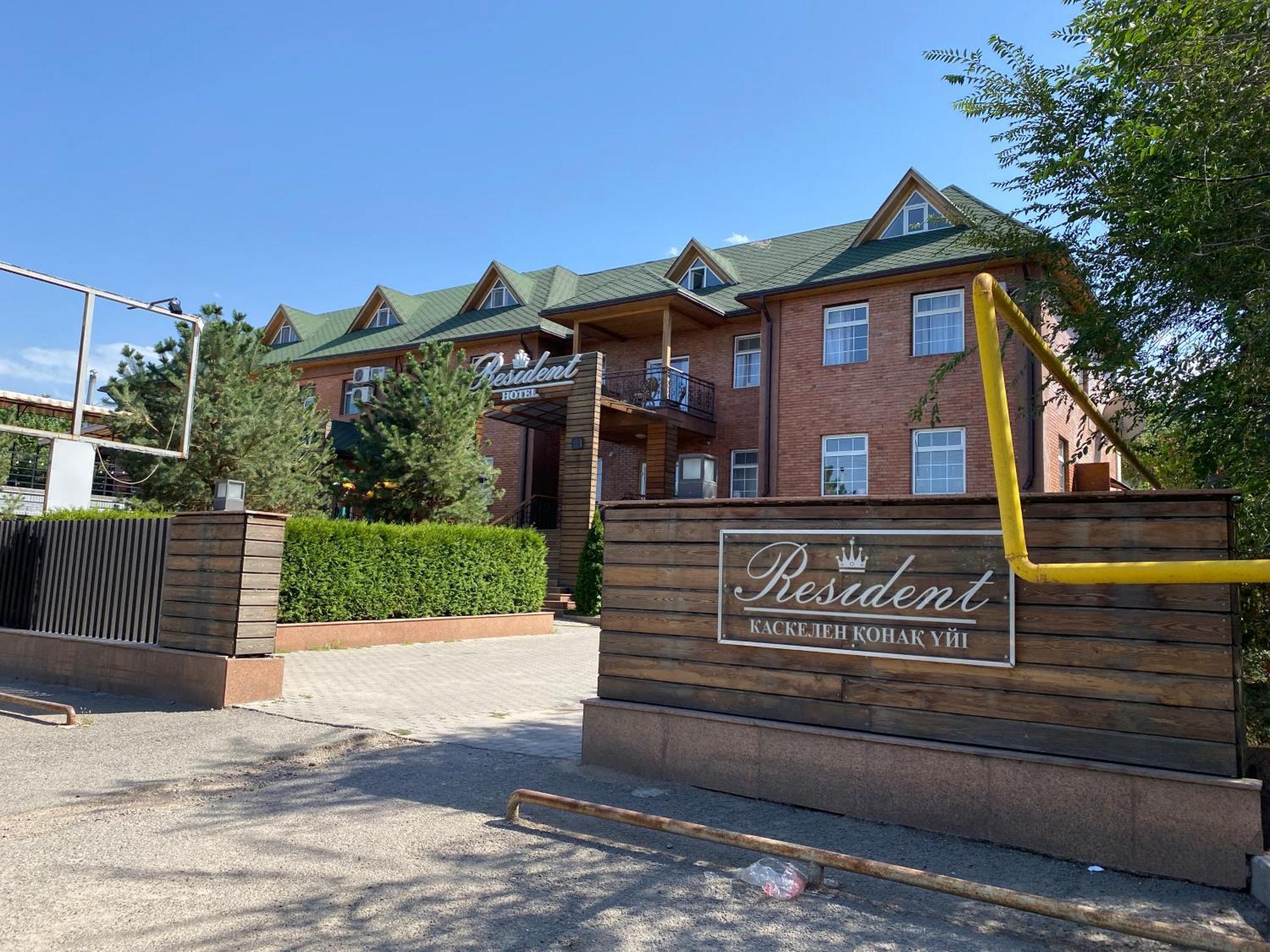 Resident Hotel Kaskelen Dış mekan fotoğraf